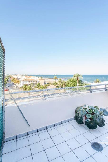 Confortable Beach Appartment With Views To The Sea Puzol Exterior photo